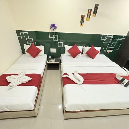 Hotel Kailash Park- Near International Airport Mumbai Eksteriør bilde